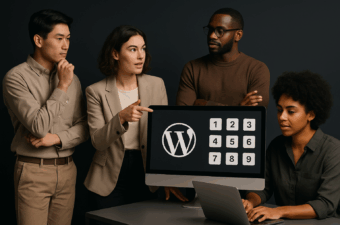 Grupo discutindo sobre funções de WordPress em um computador.