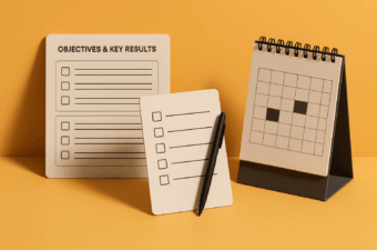Notas sobre objetivos e resultados chave em fundo amarelo