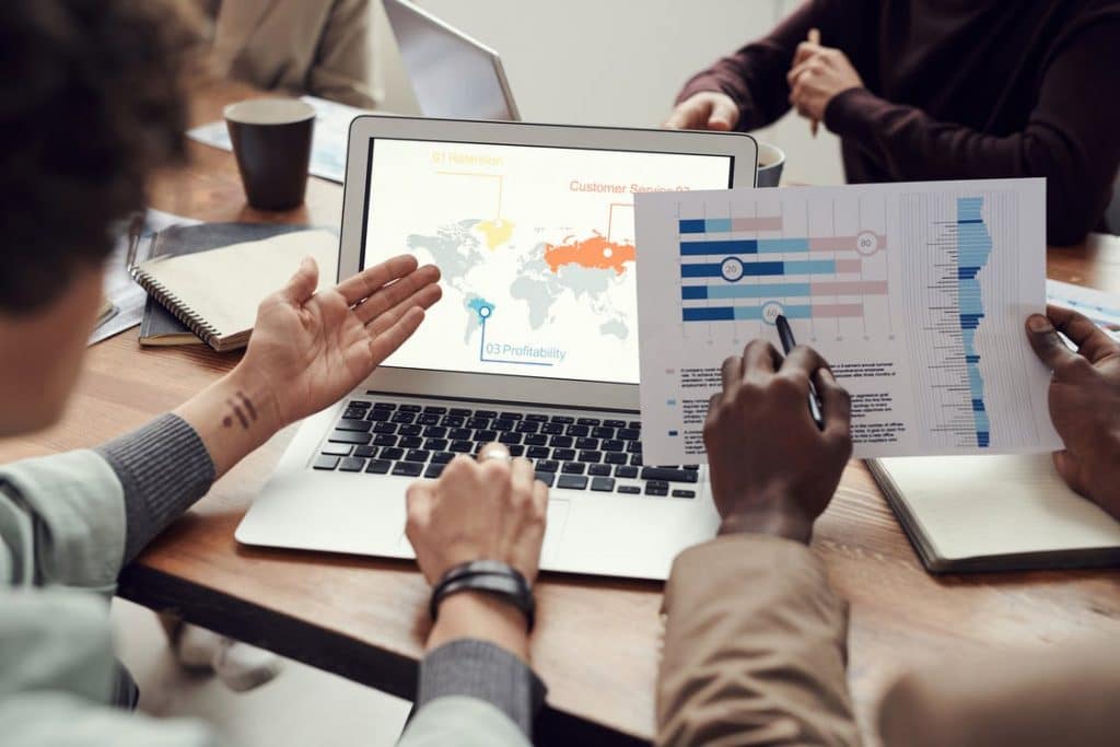 o que faz um criador de conteúdo digital