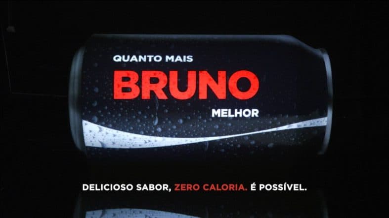 latinha da coca com nome